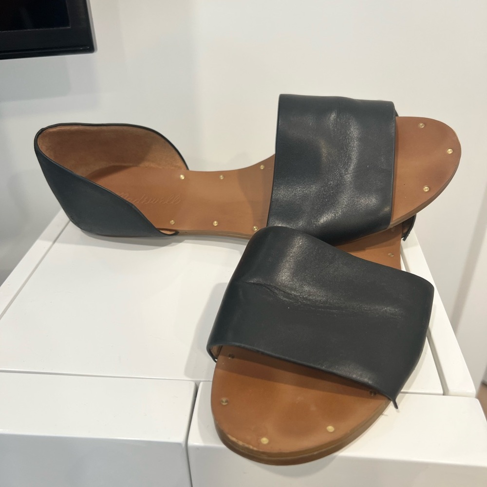 Madewell black leather sandal